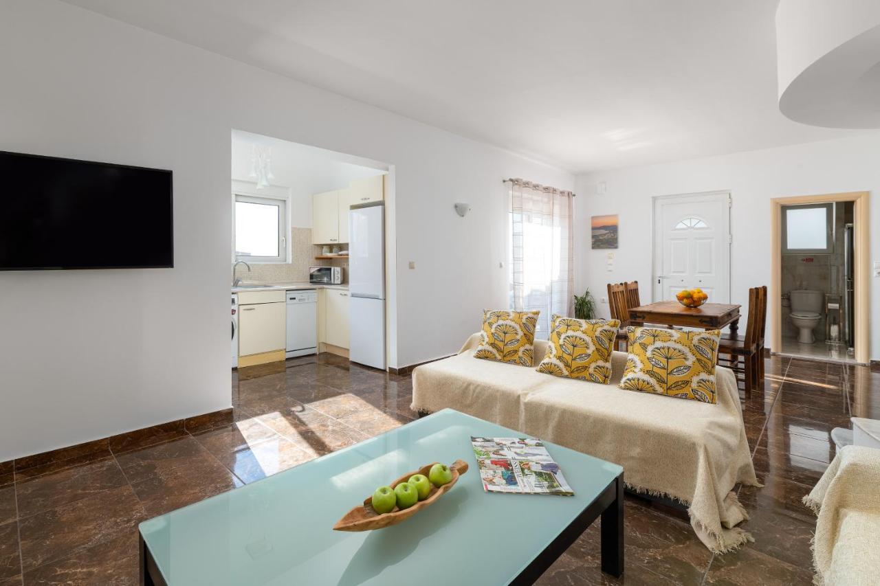 Tony's Place Pefkos Villaer Pefki